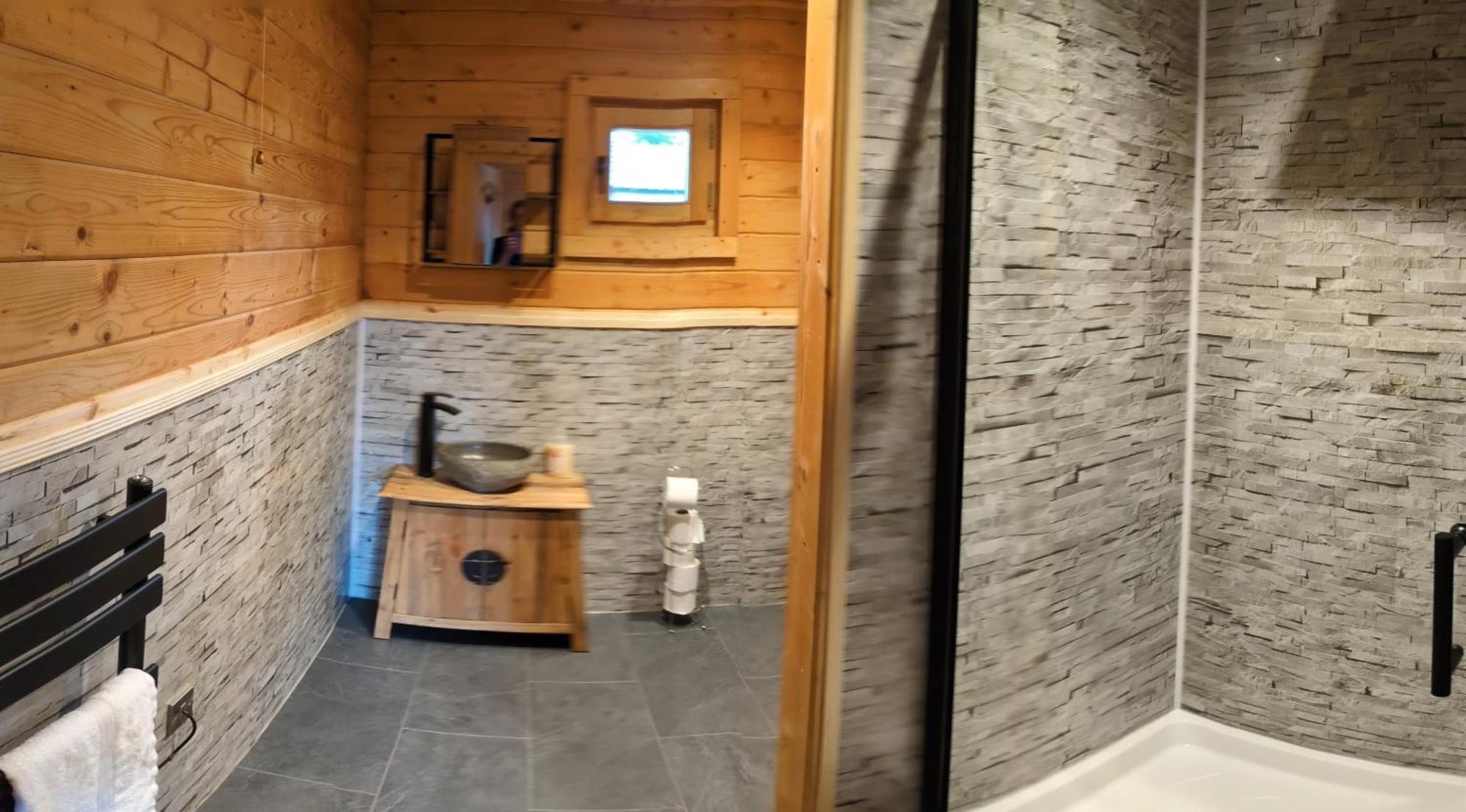 Rustic Lodge Retreat At Riverview Holiday Park Newcastleton Екстер'єр фото